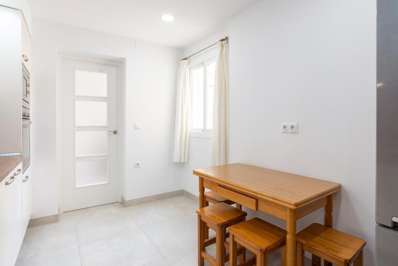 Lu&Cia Central Station 2 Parking Free Appartement Málaga Buitenkant foto